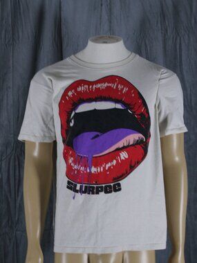 Graphic T-shirt - Slurpee Big Mouth Graphic - Men's Medium